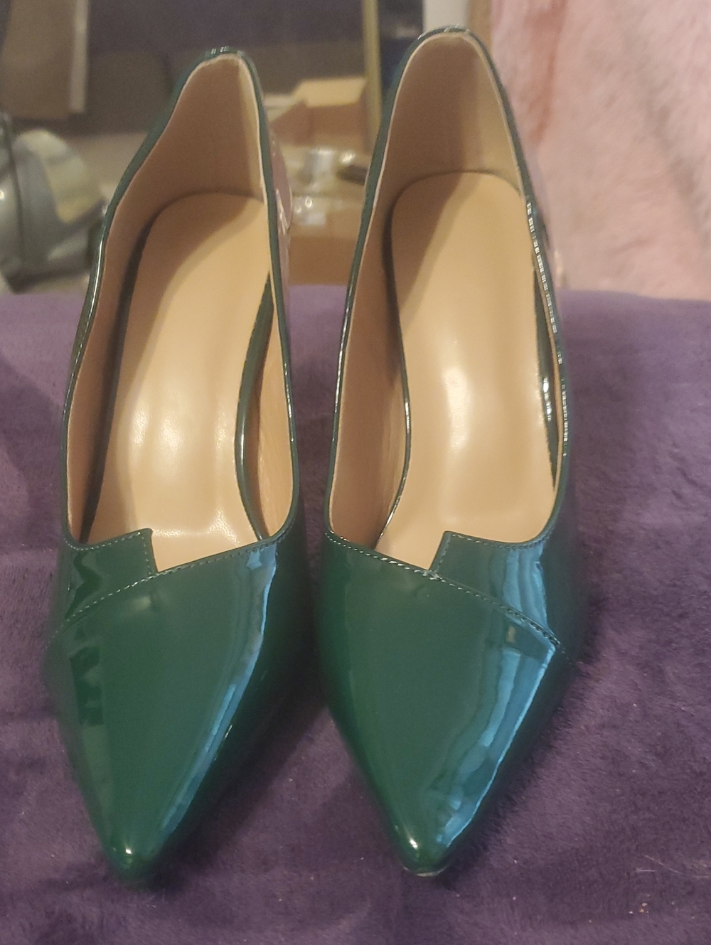 Classic Pointed-Toe Patent Pumps in Dark Green. Brand New.